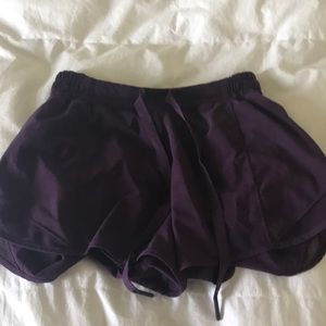 Lulu lemon Hotty Hot Short Long 4”